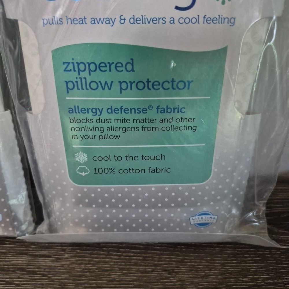 Allerease Zippered Pillow Protector - Cooling S/Q Allergy Defense- 3 Pack Sealed - Picture 3 of 8